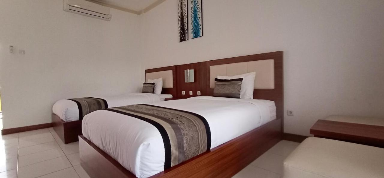 Friends Beach Hotel Kuta  Kültér fotó
