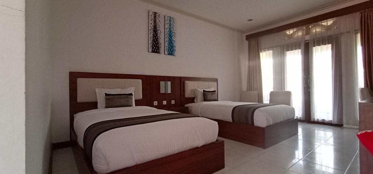 Friends Beach Hotel Kuta  Kültér fotó