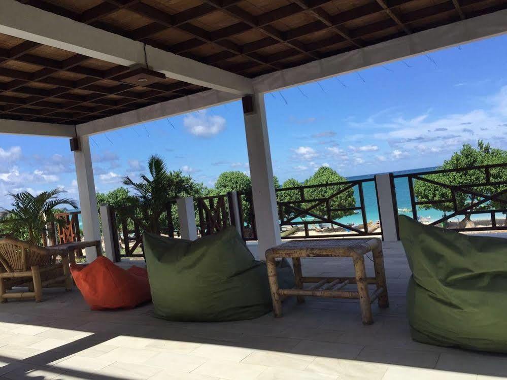Friends Beach Hotel Kuta  Kültér fotó