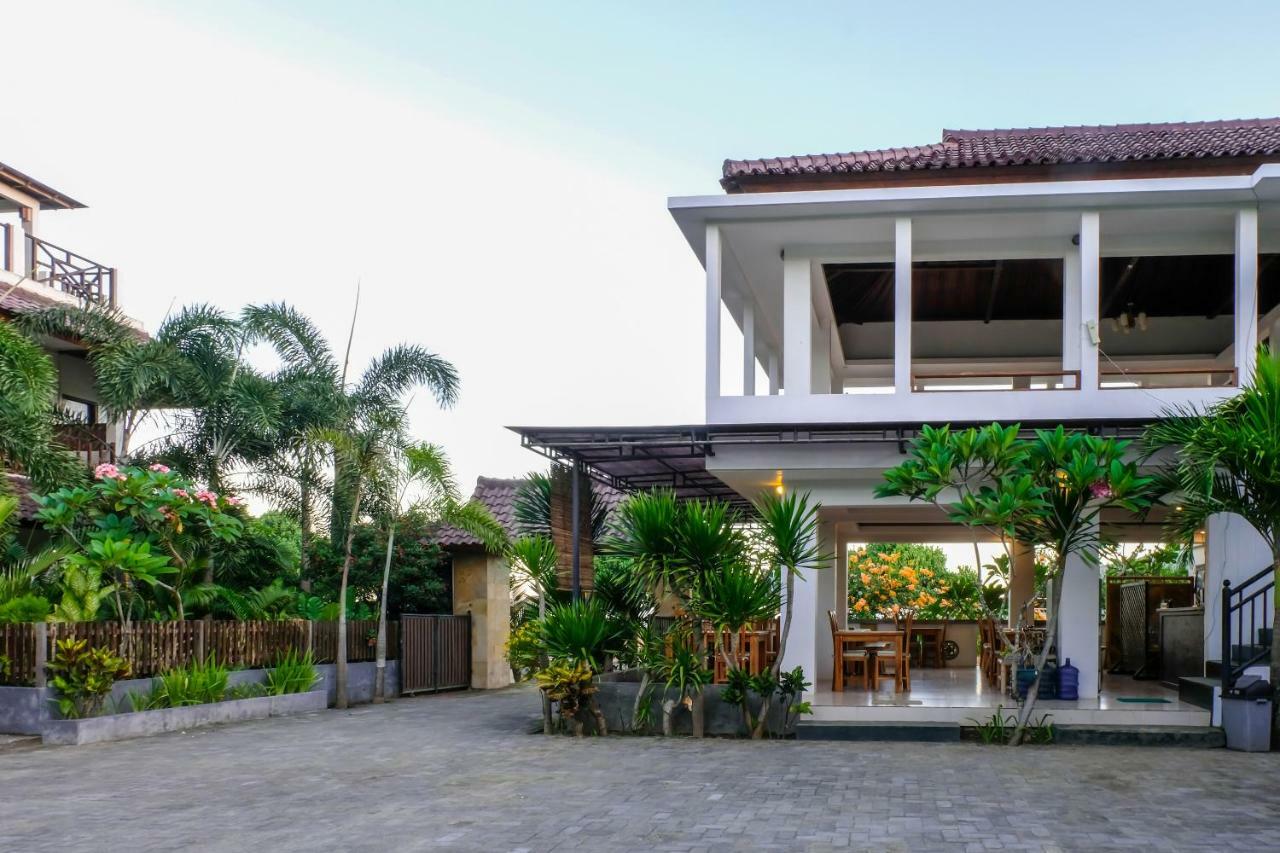 Friends Beach Hotel Kuta  Kültér fotó